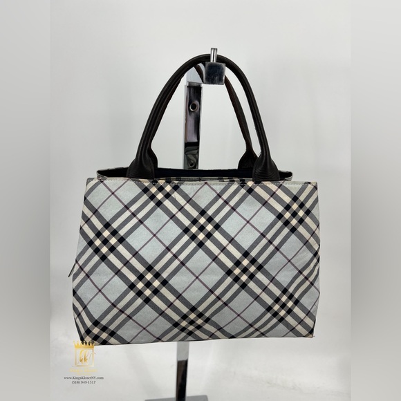 🩵SOLD🩵Burberry tote bag - Picture 2 of 12